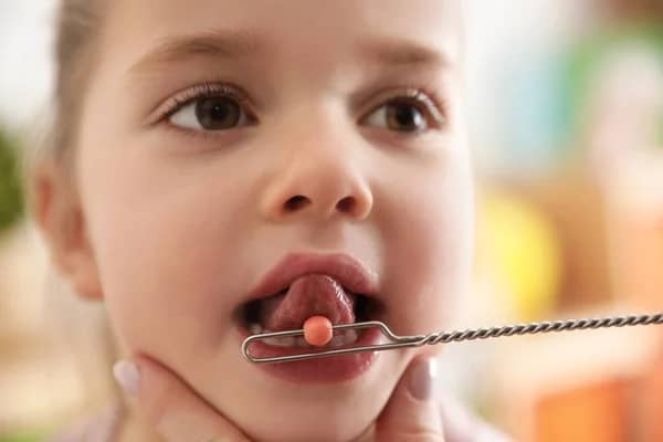 Terapia miofuncional orofacial para deglución atípica